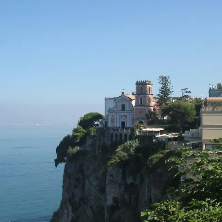 Semesterbostad Hilda Vico Equense