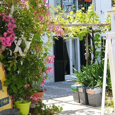 Semesterbostad Hilda Vico Equense