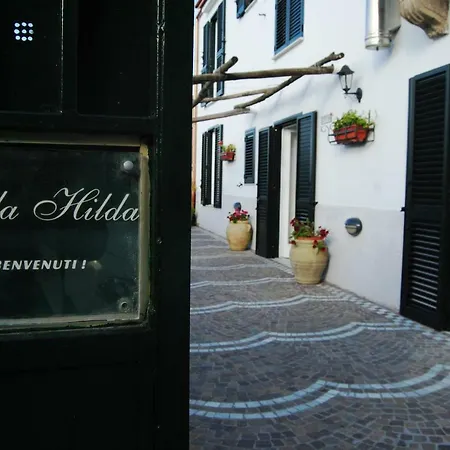 Hilda * ヴィーコ・エクエンセ